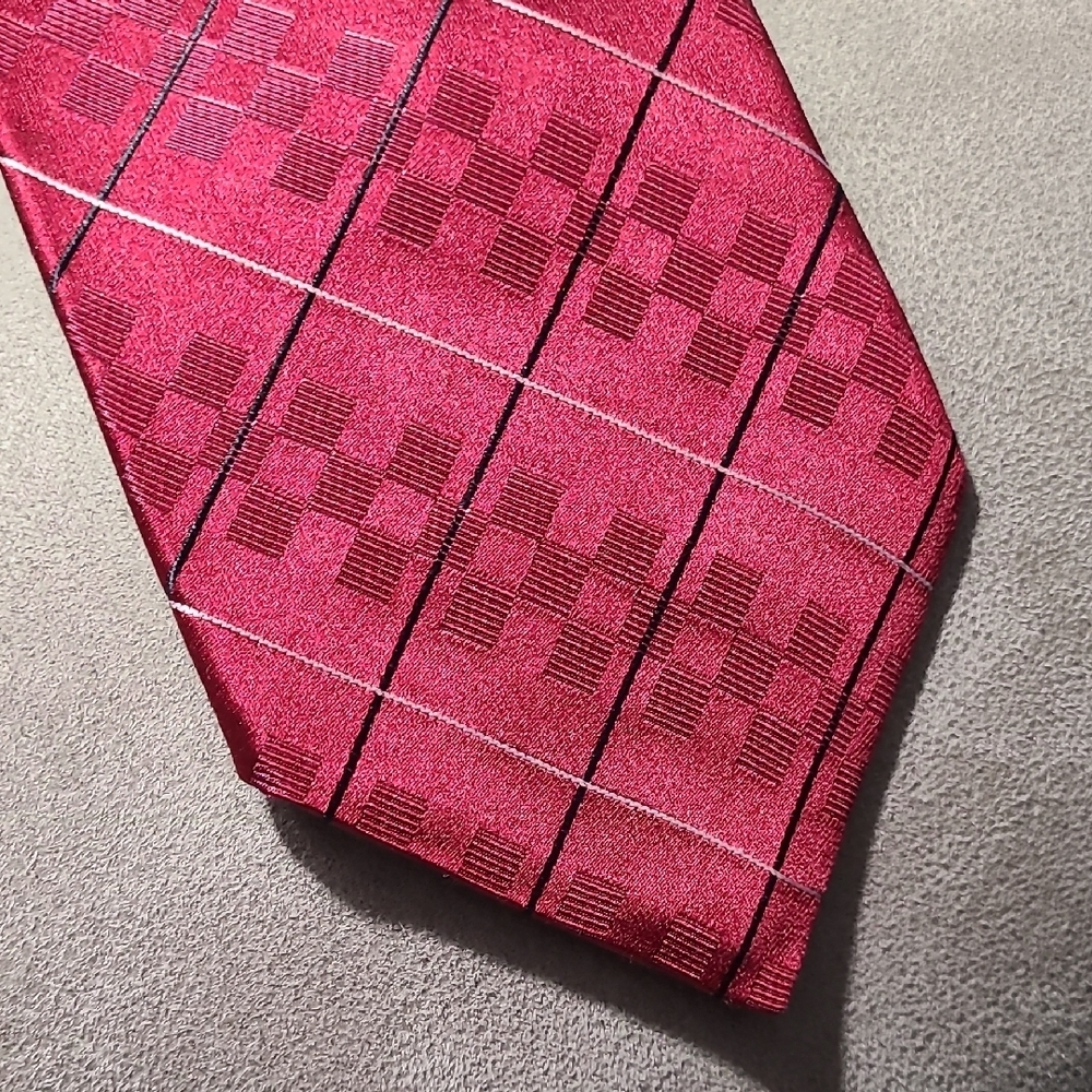 DKNY‎ Silk Red Plaid Men's Tie USA